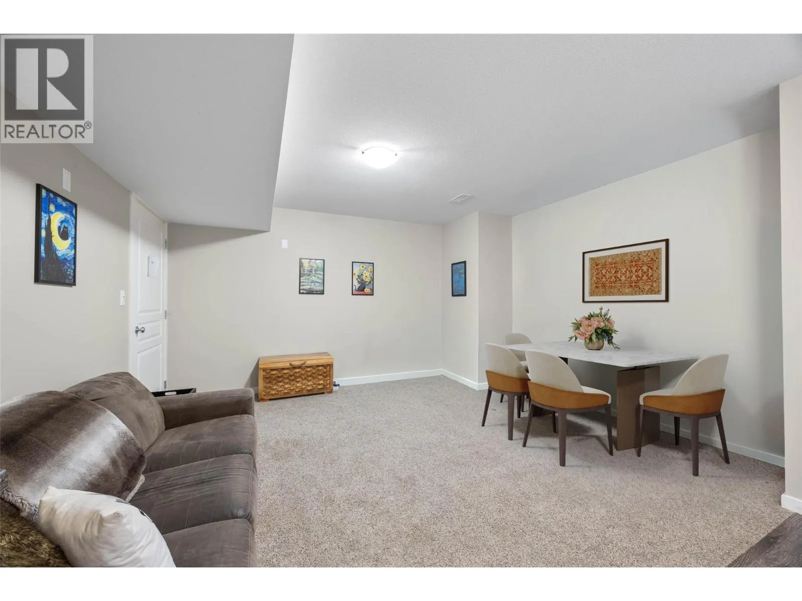 3102 SERLE Court