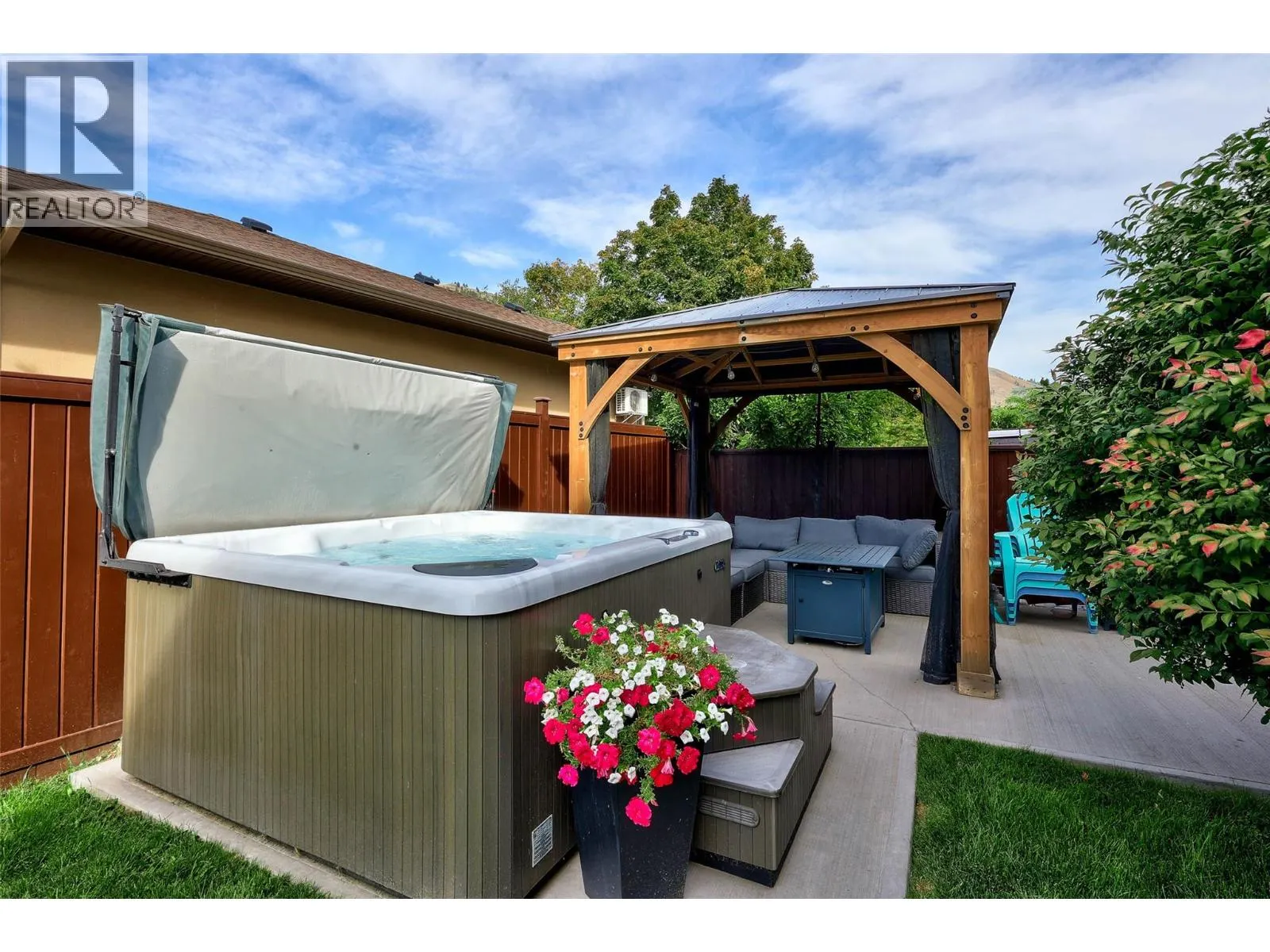 3102 SERLE Court