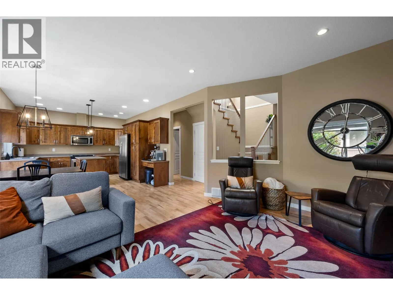 3102 SERLE Court