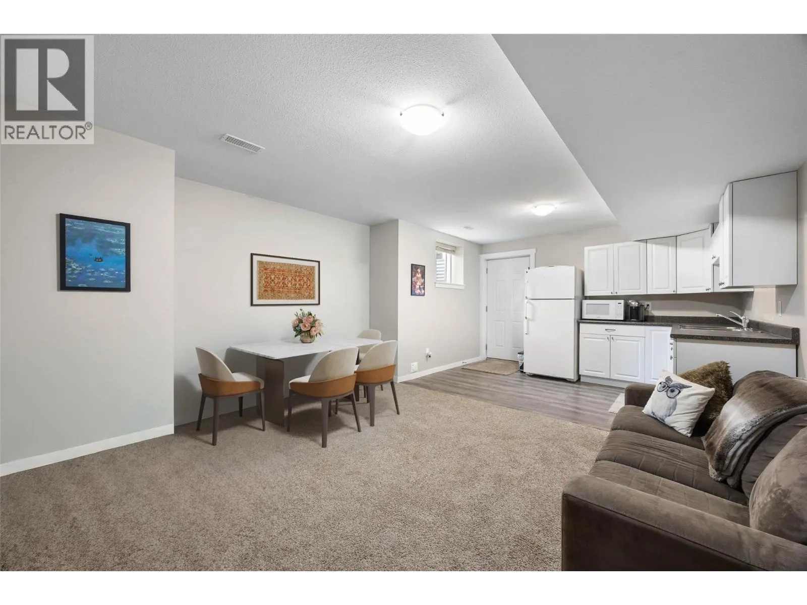 3102 SERLE Court