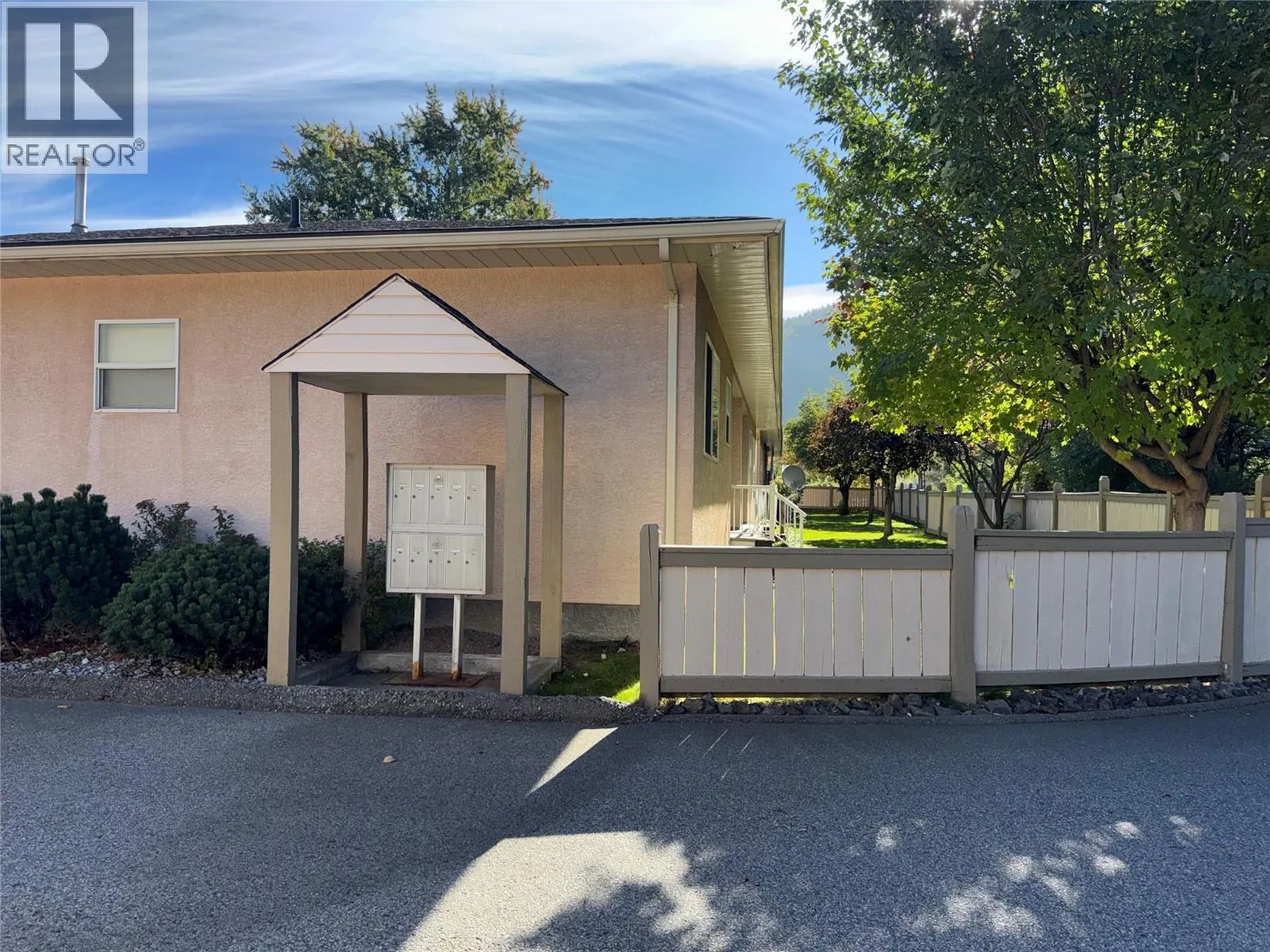 2205 Rockland Avenue Unit# 3