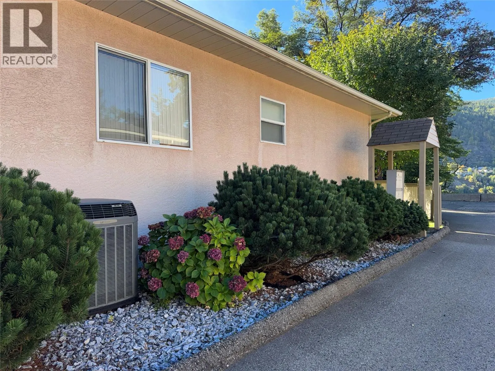 2205 Rockland Avenue Unit# 3