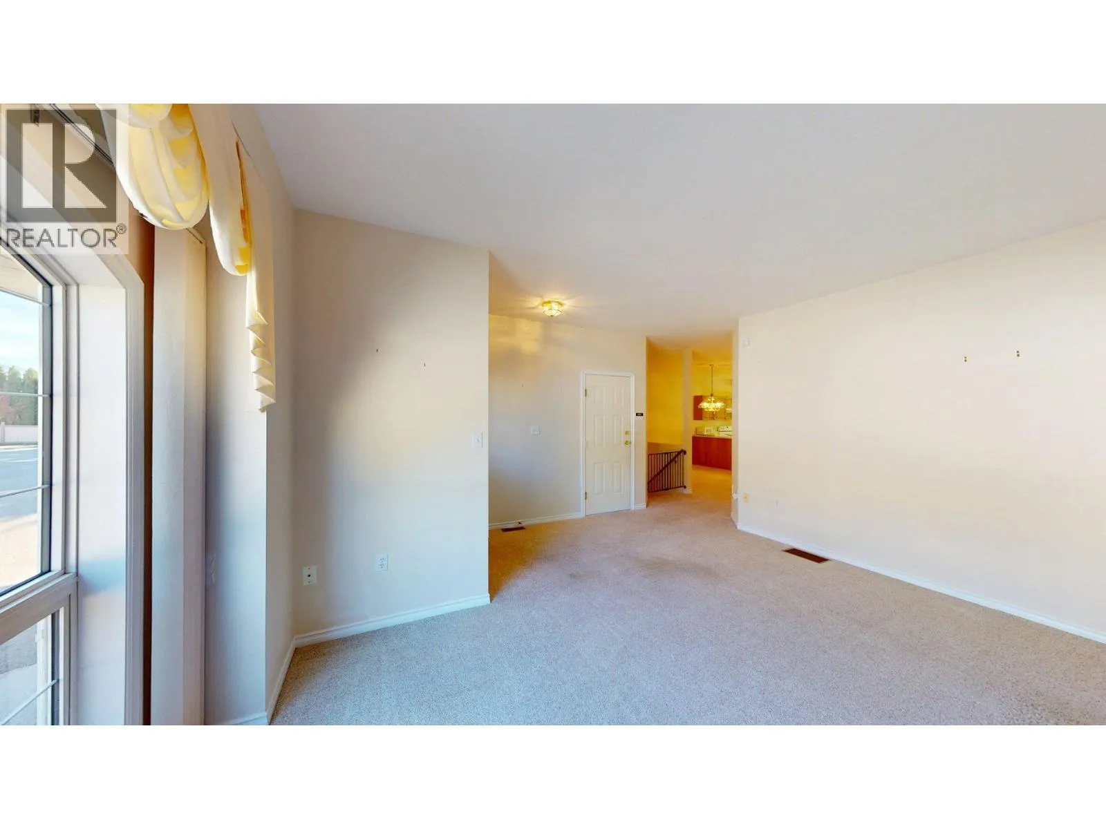 2205 Rockland Avenue Unit# 3