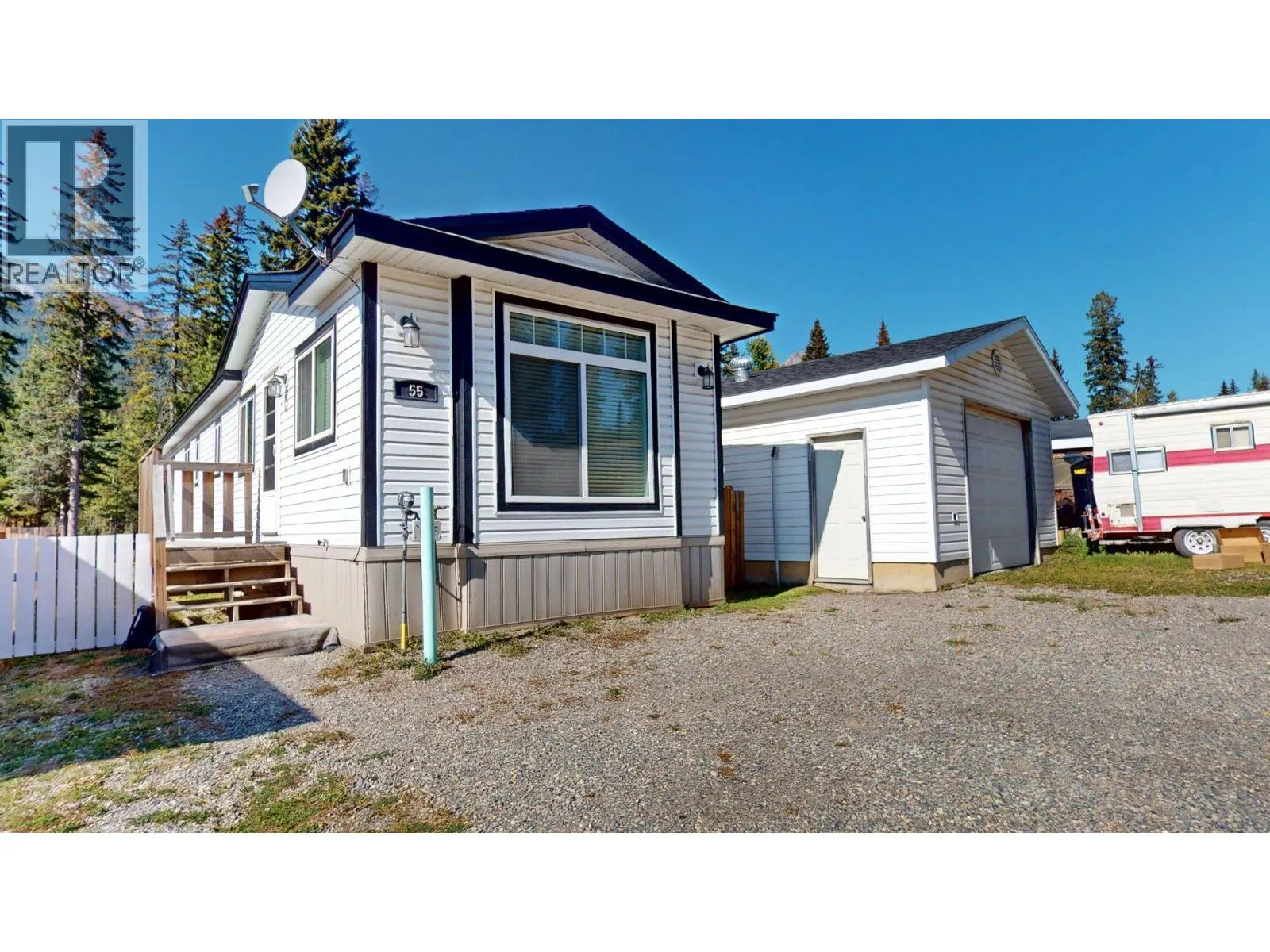 55 CHIMO Crescent