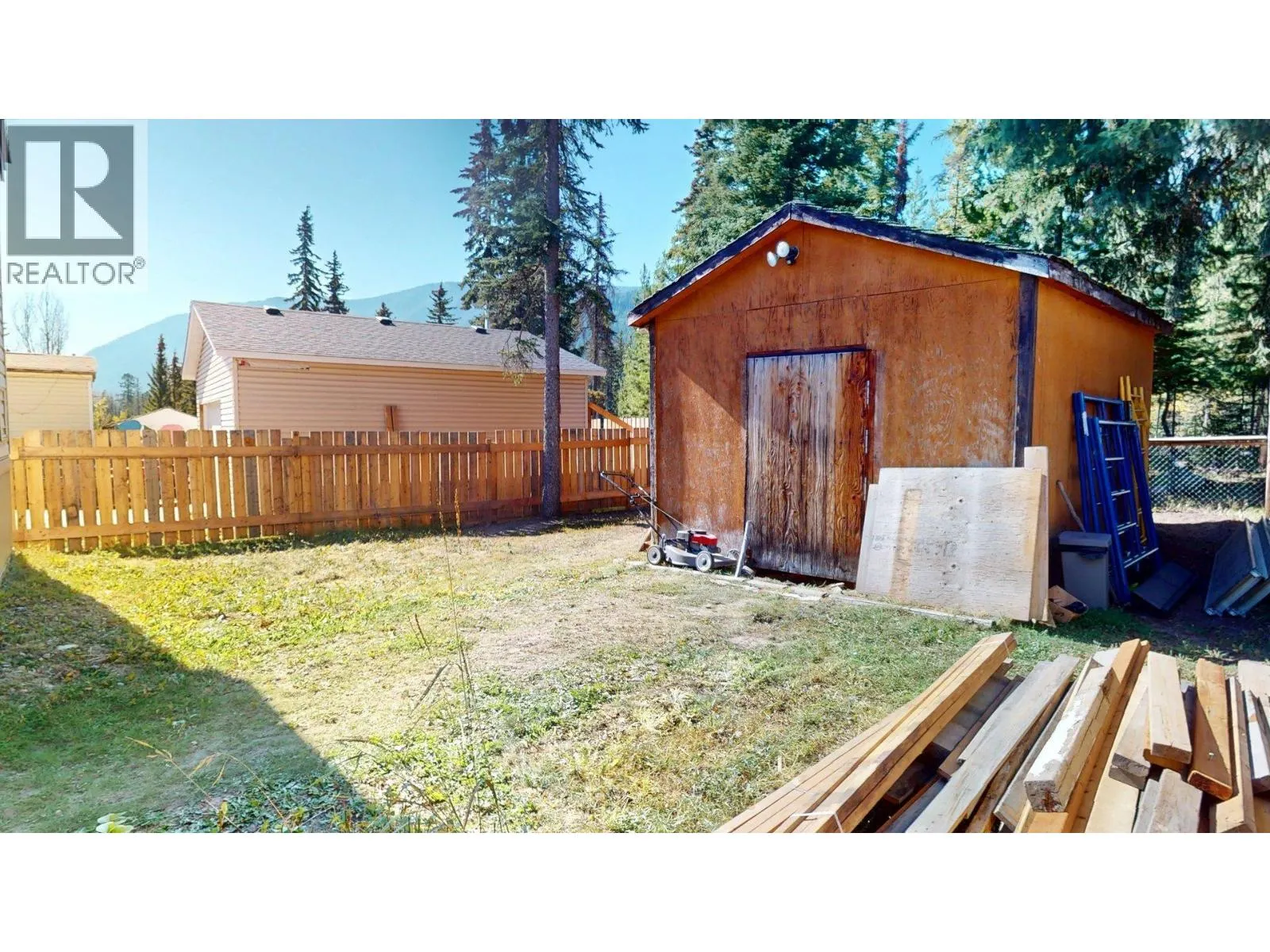 55 CHIMO Crescent