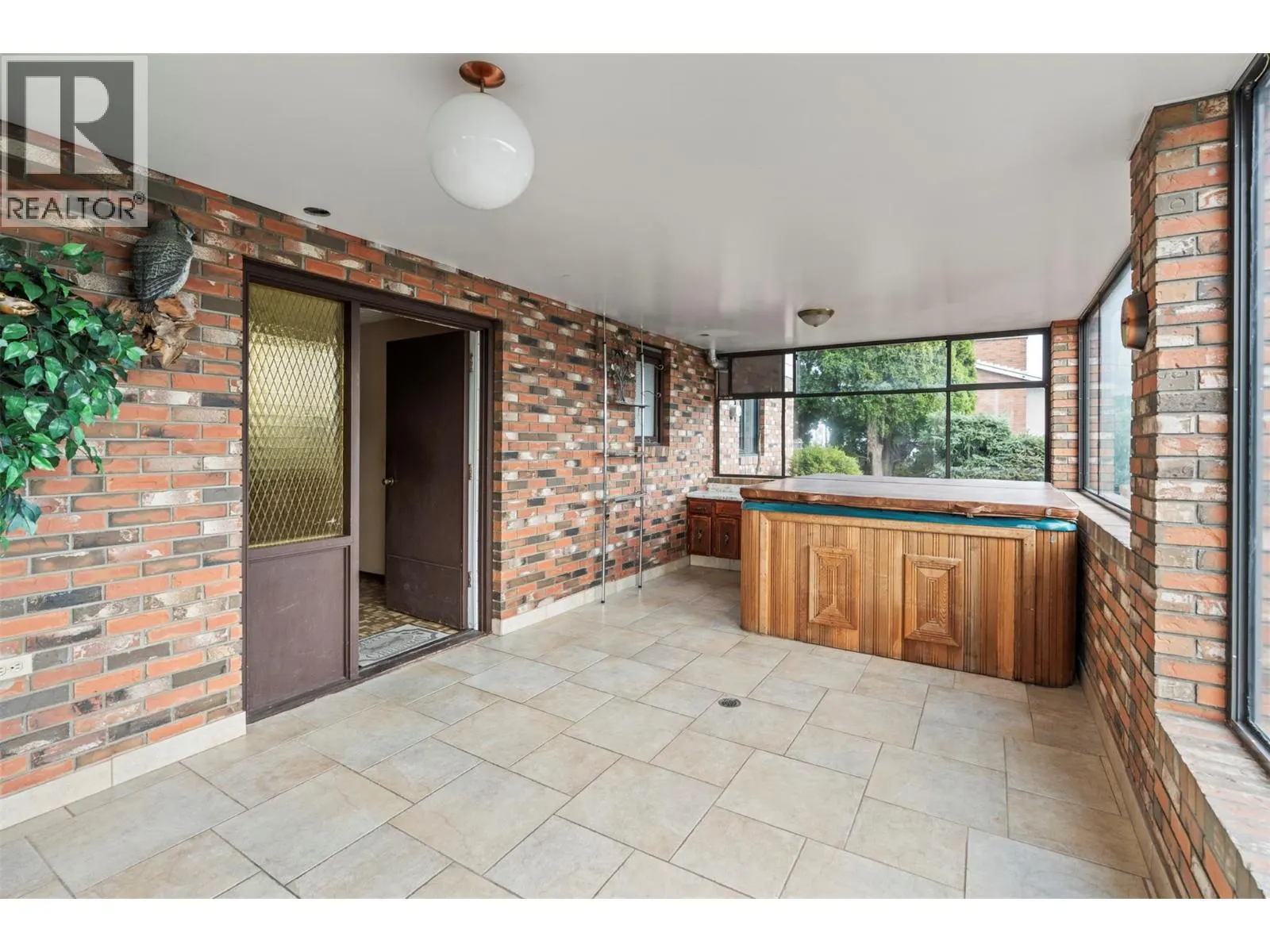8804 Fitzmaurice Lane