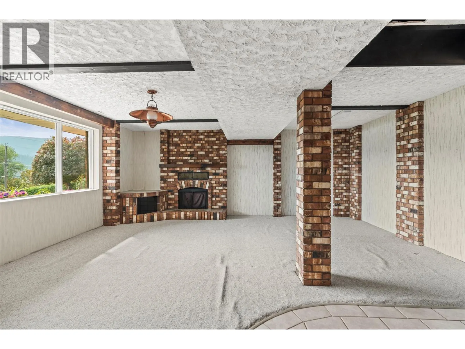 8804 Fitzmaurice Lane