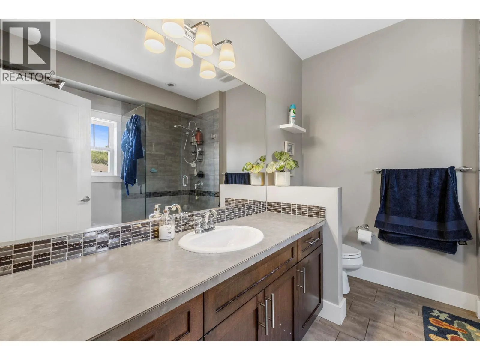 3606 25 Avenue Unit# 103