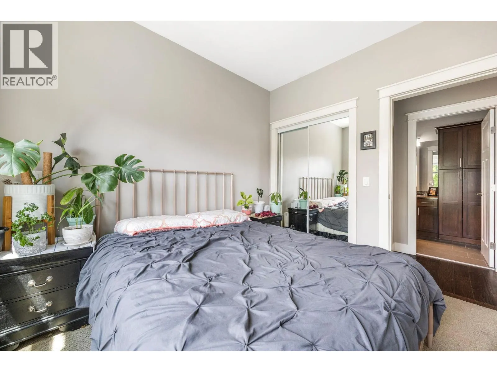 3606 25 Avenue Unit# 103