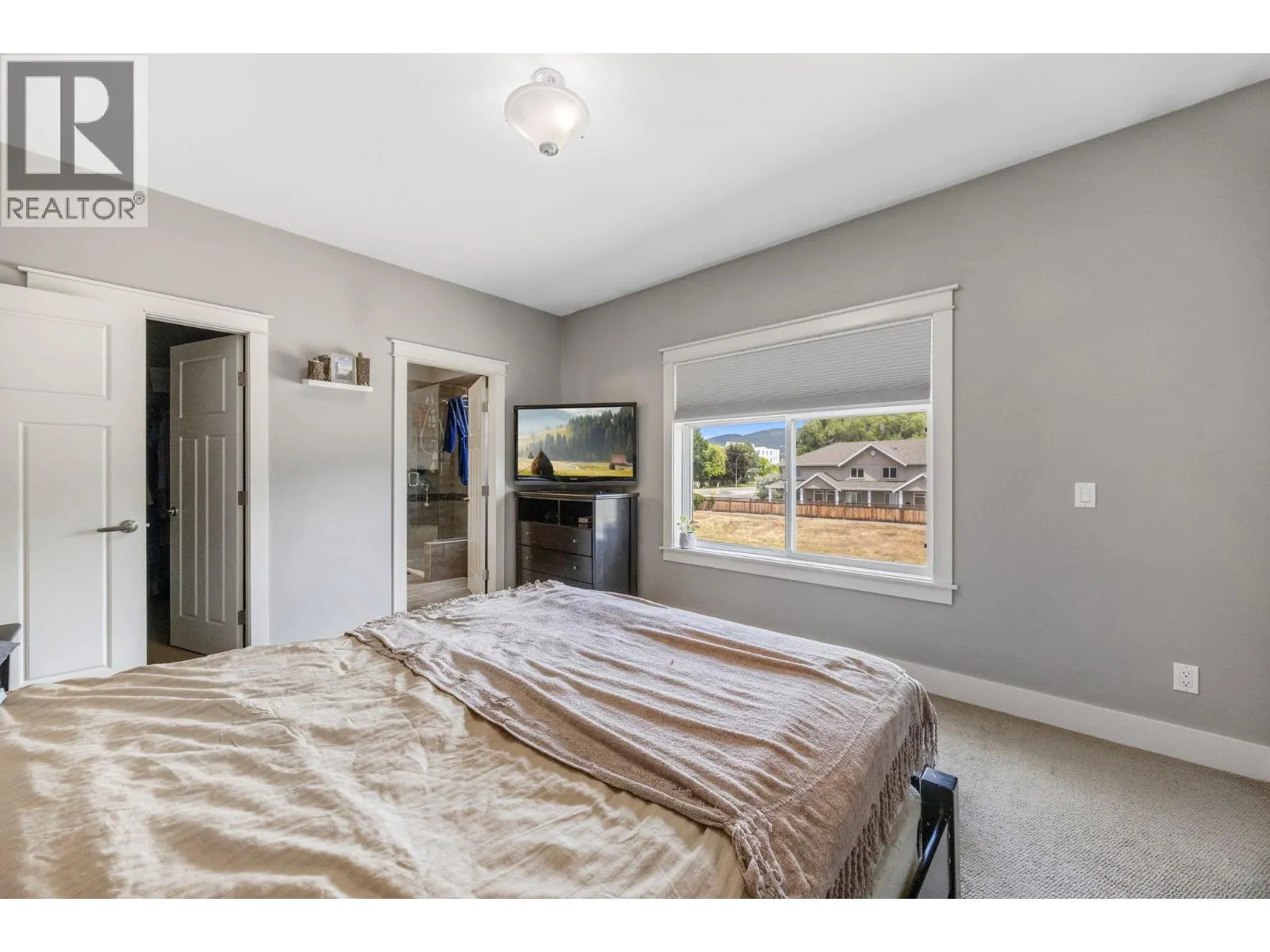 3606 25 Avenue Unit# 103