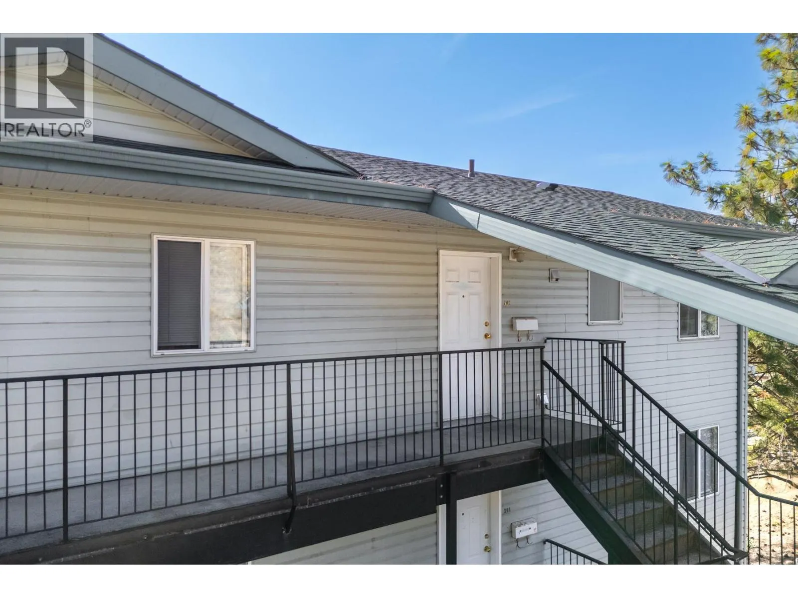 2802 GRANDVIEW Heights Unit# 301 Lot# SL9