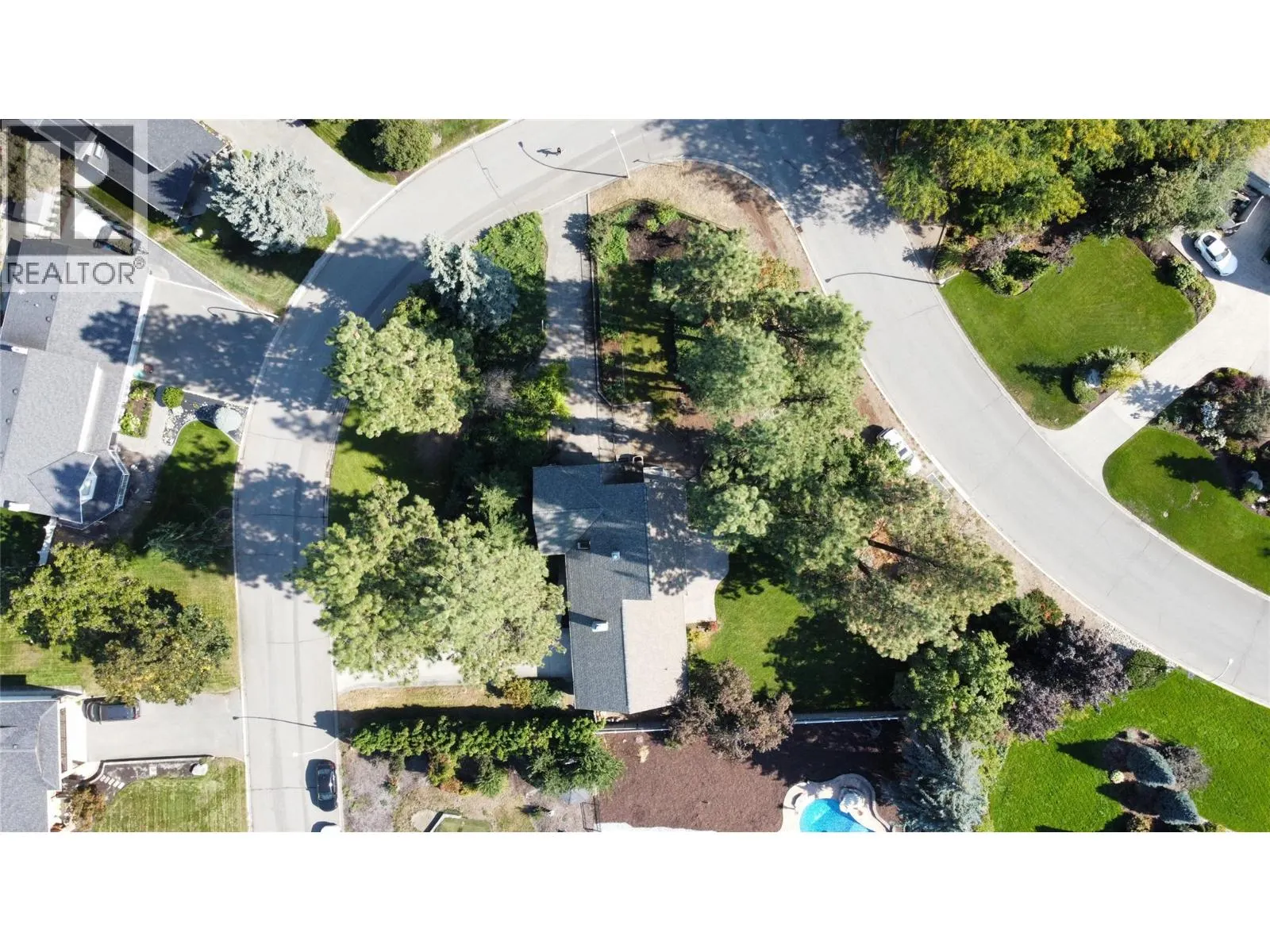 2605 Alberta Court