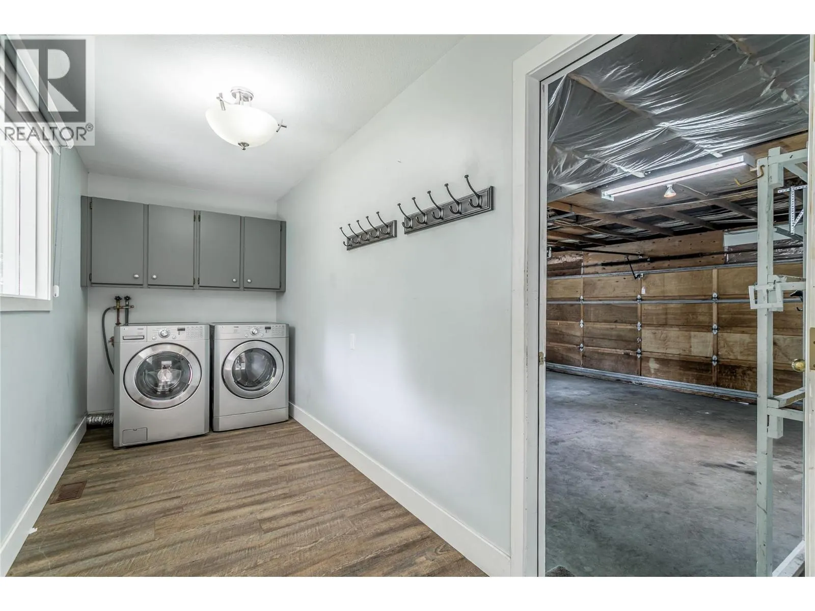 2605 Alberta Court