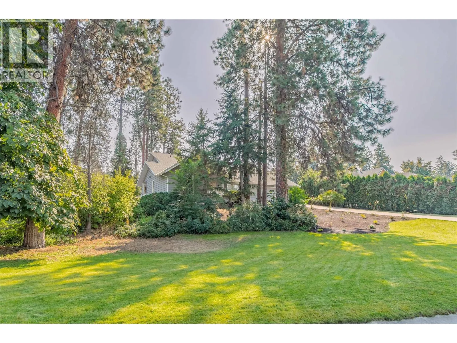 2605 Alberta Court