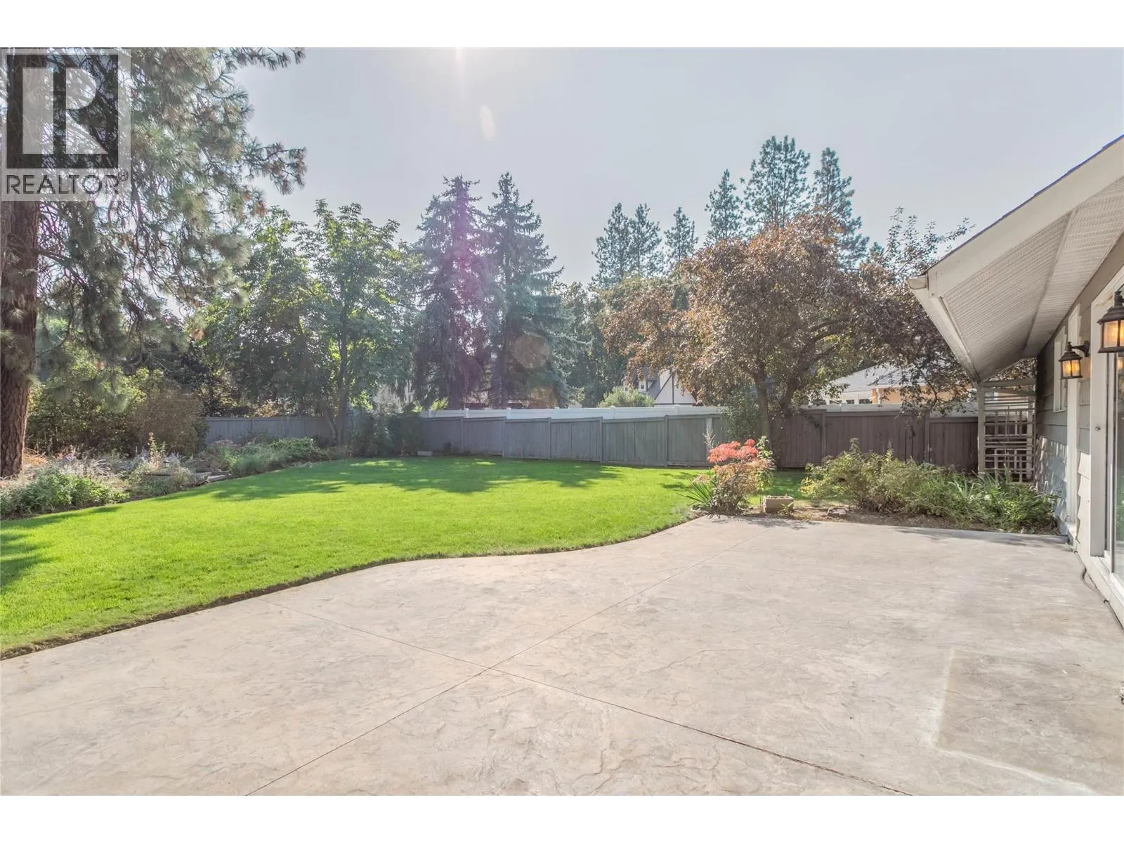 2605 Alberta Court