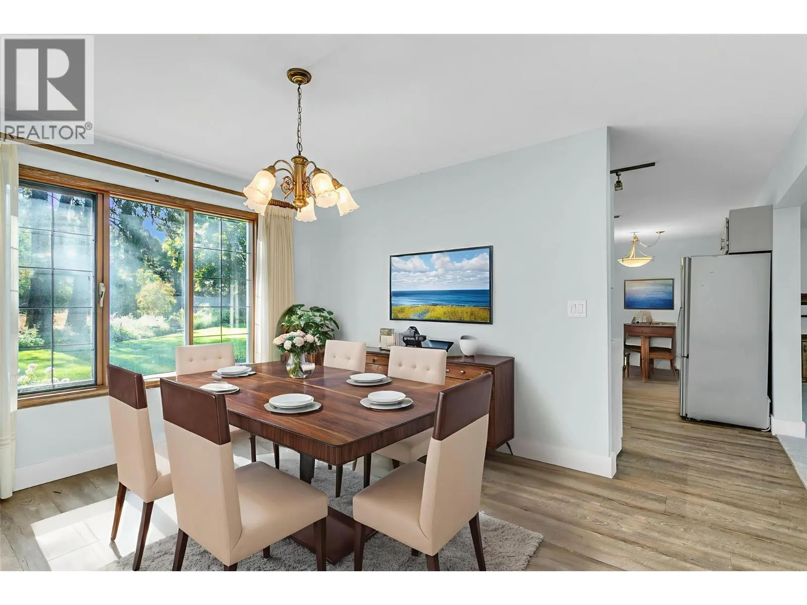 2605 Alberta Court