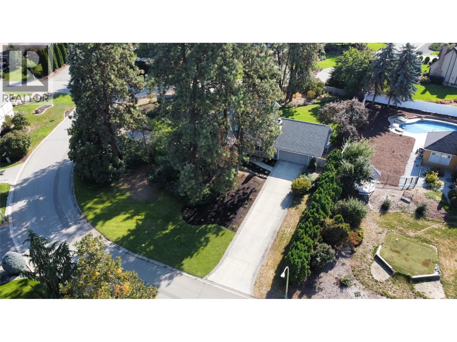2605 Alberta Court