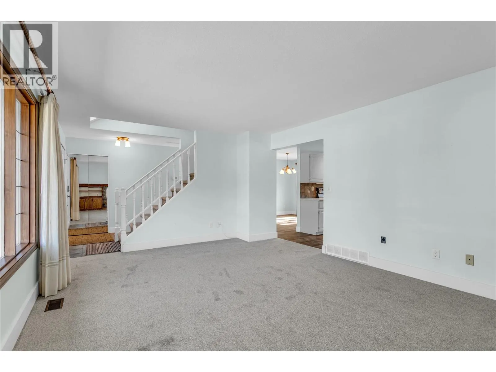 2605 Alberta Court