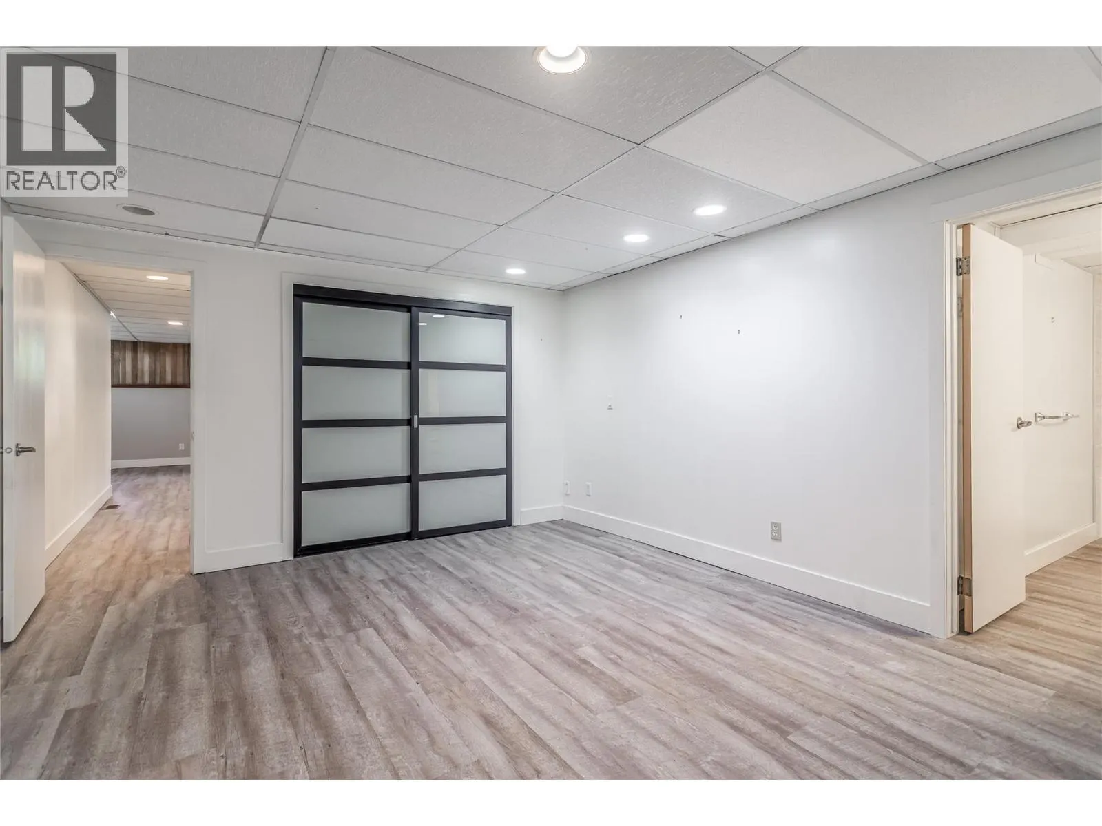2605 Alberta Court