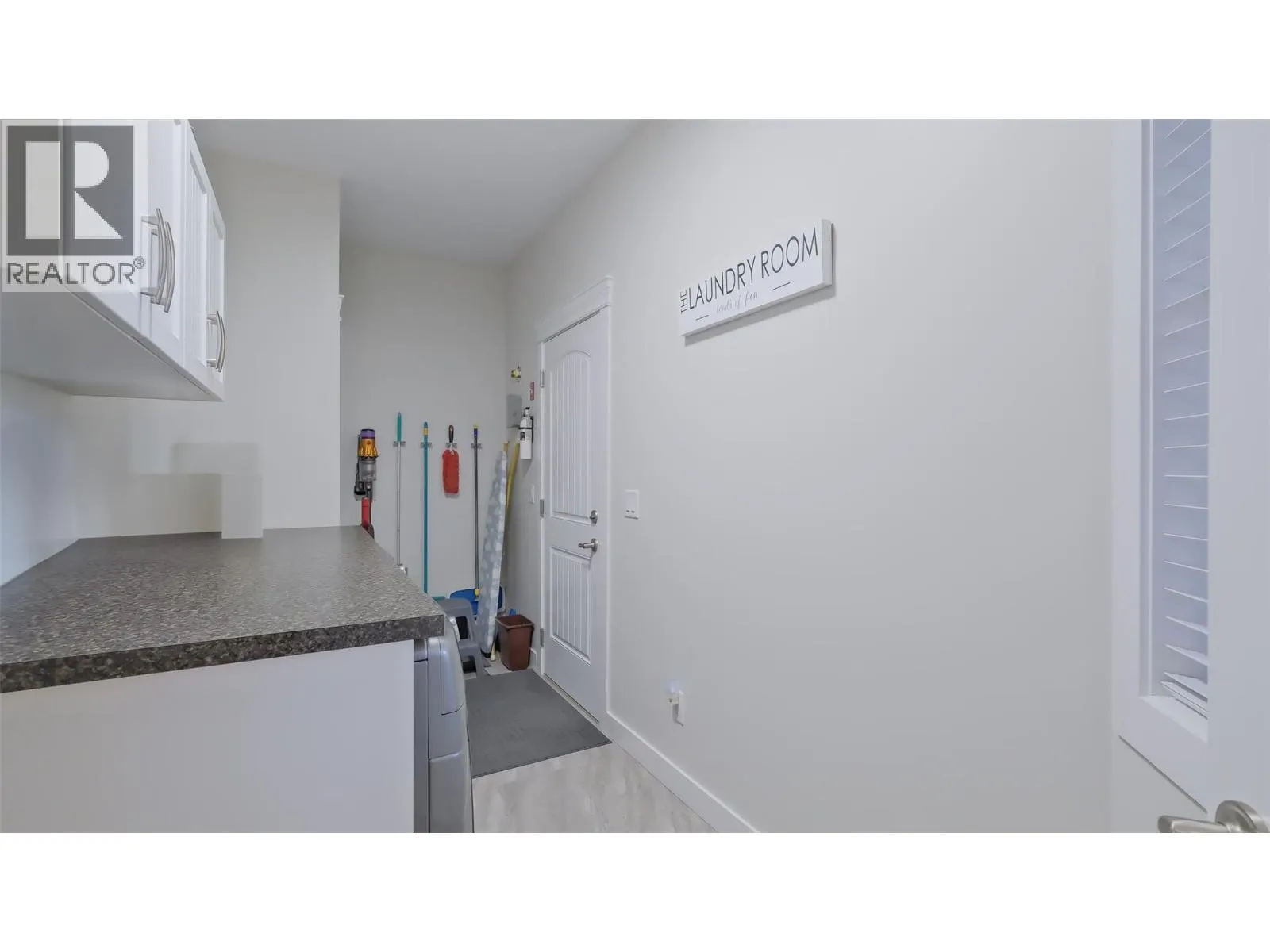 2084 Clover Drive
