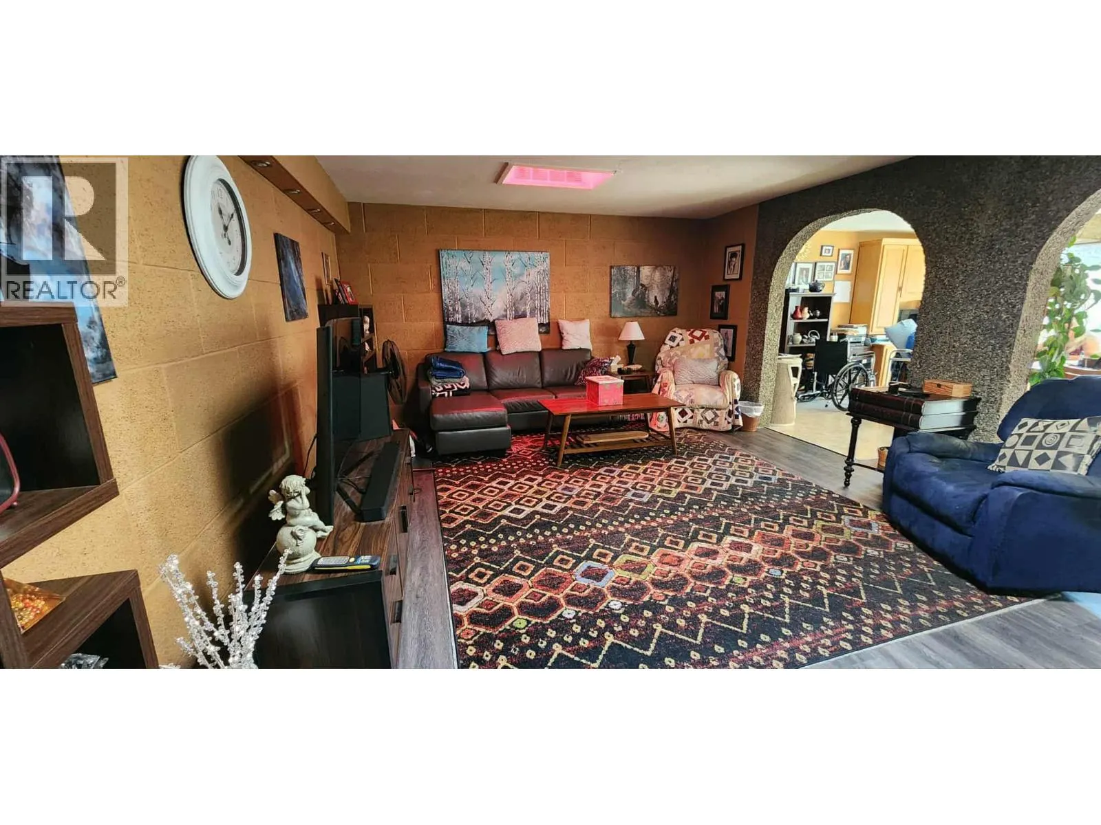 2713 Balsam Lane