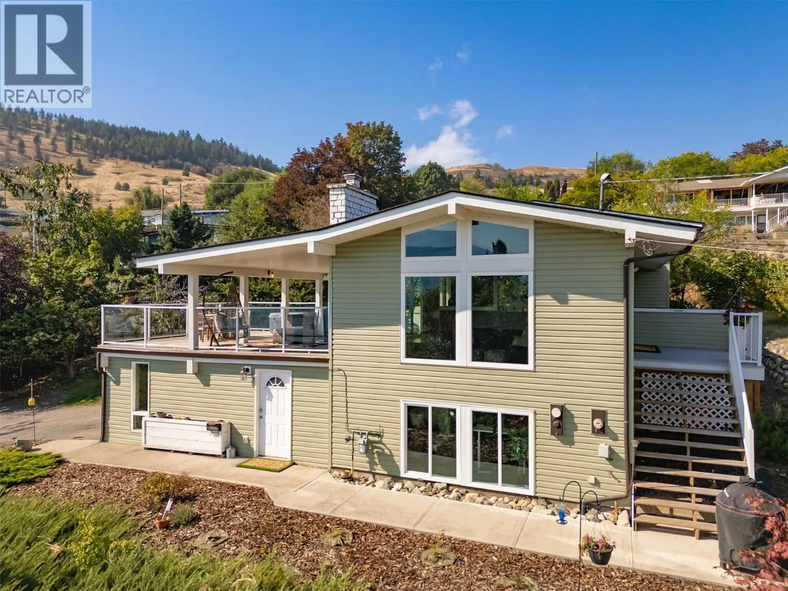 8204 Kalview Drive