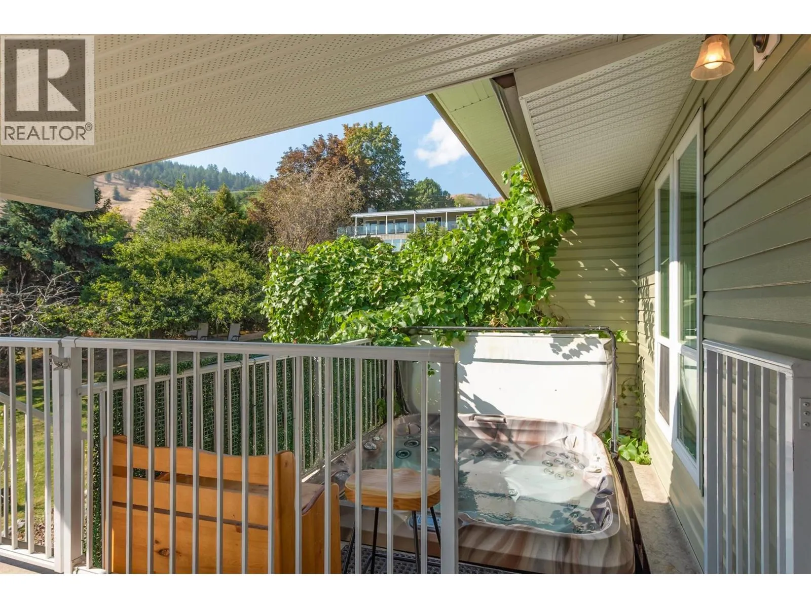 8204 Kalview Drive