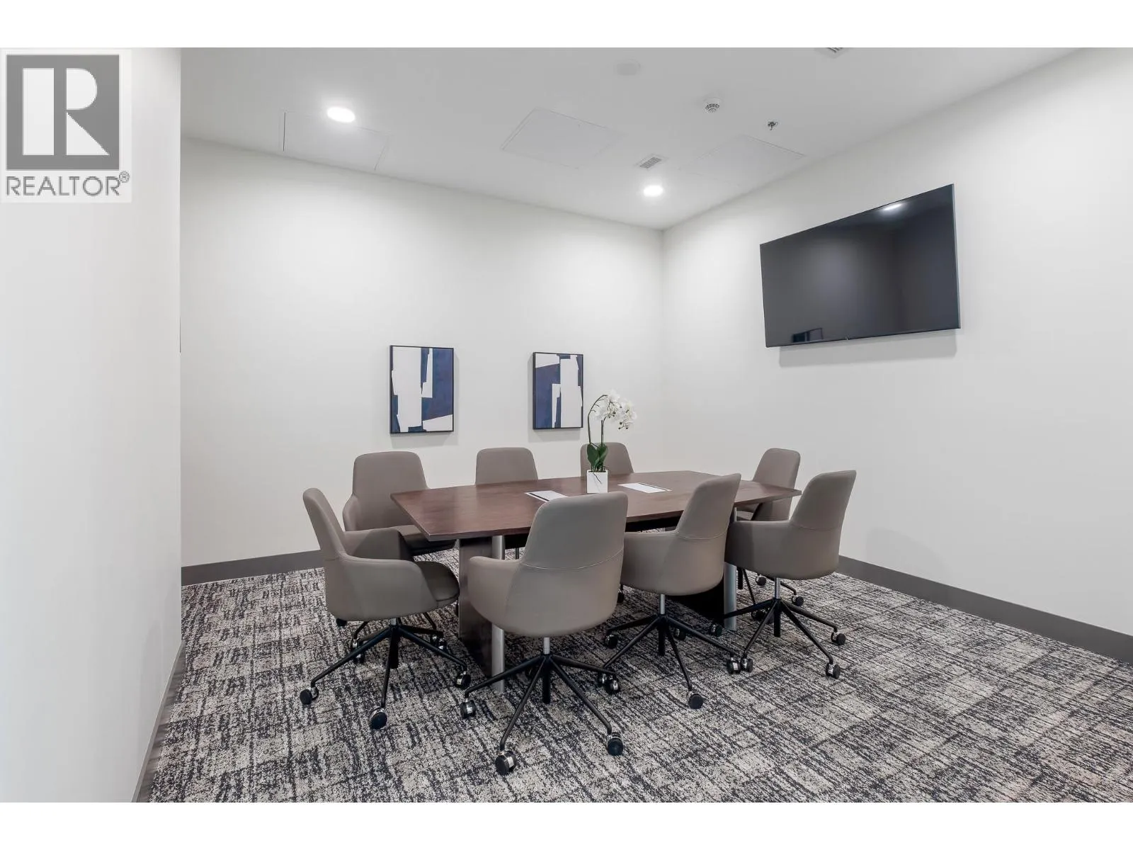 1626 Water St Street Unit# 902