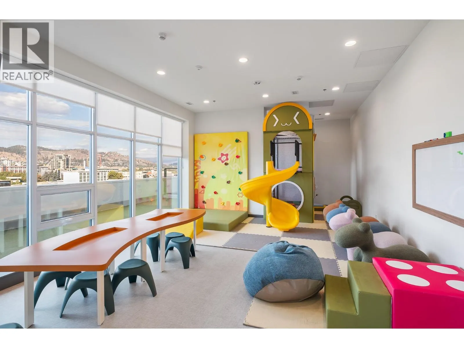1626 Water St Street Unit# 902