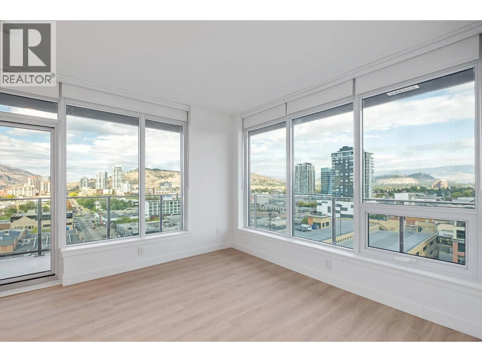 1626 Water St Street Unit# 902