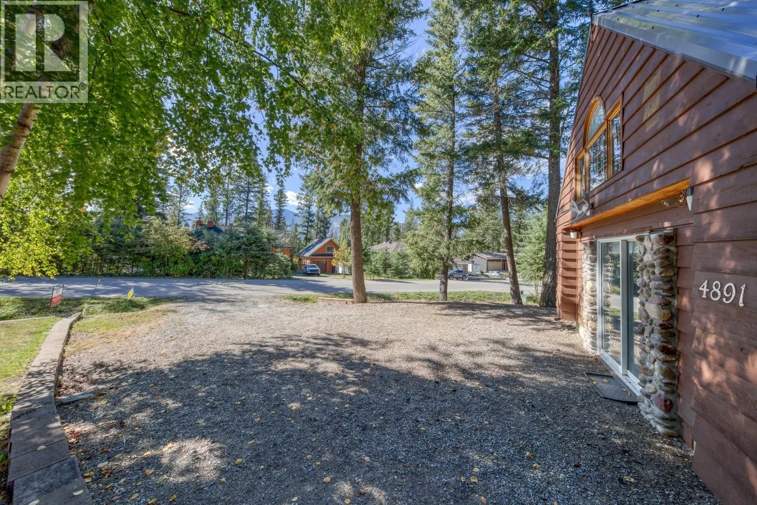 4891 Fairmont Creek Road