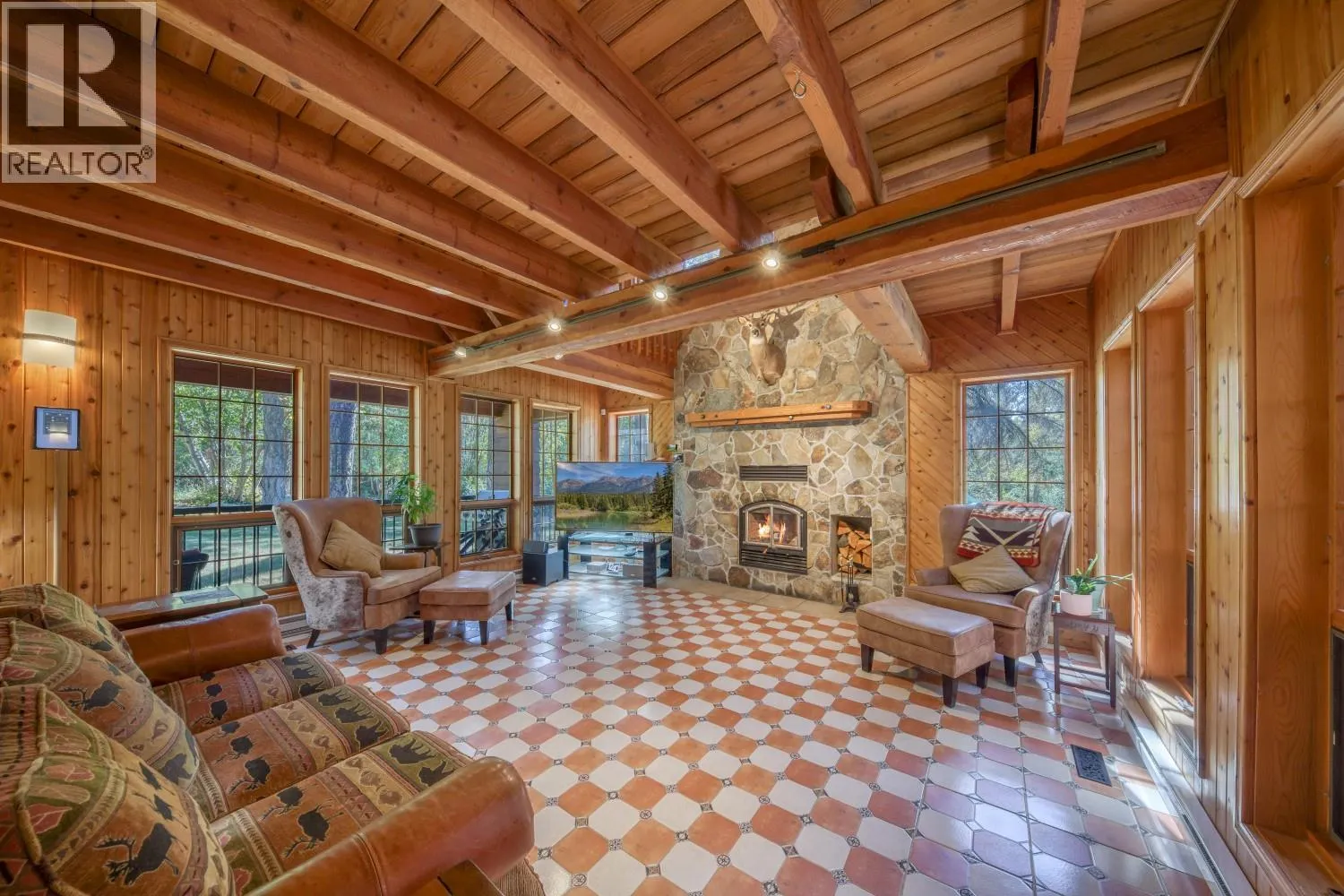 4891 Fairmont Creek Road