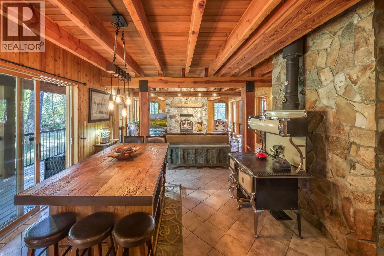 4891 Fairmont Creek Road