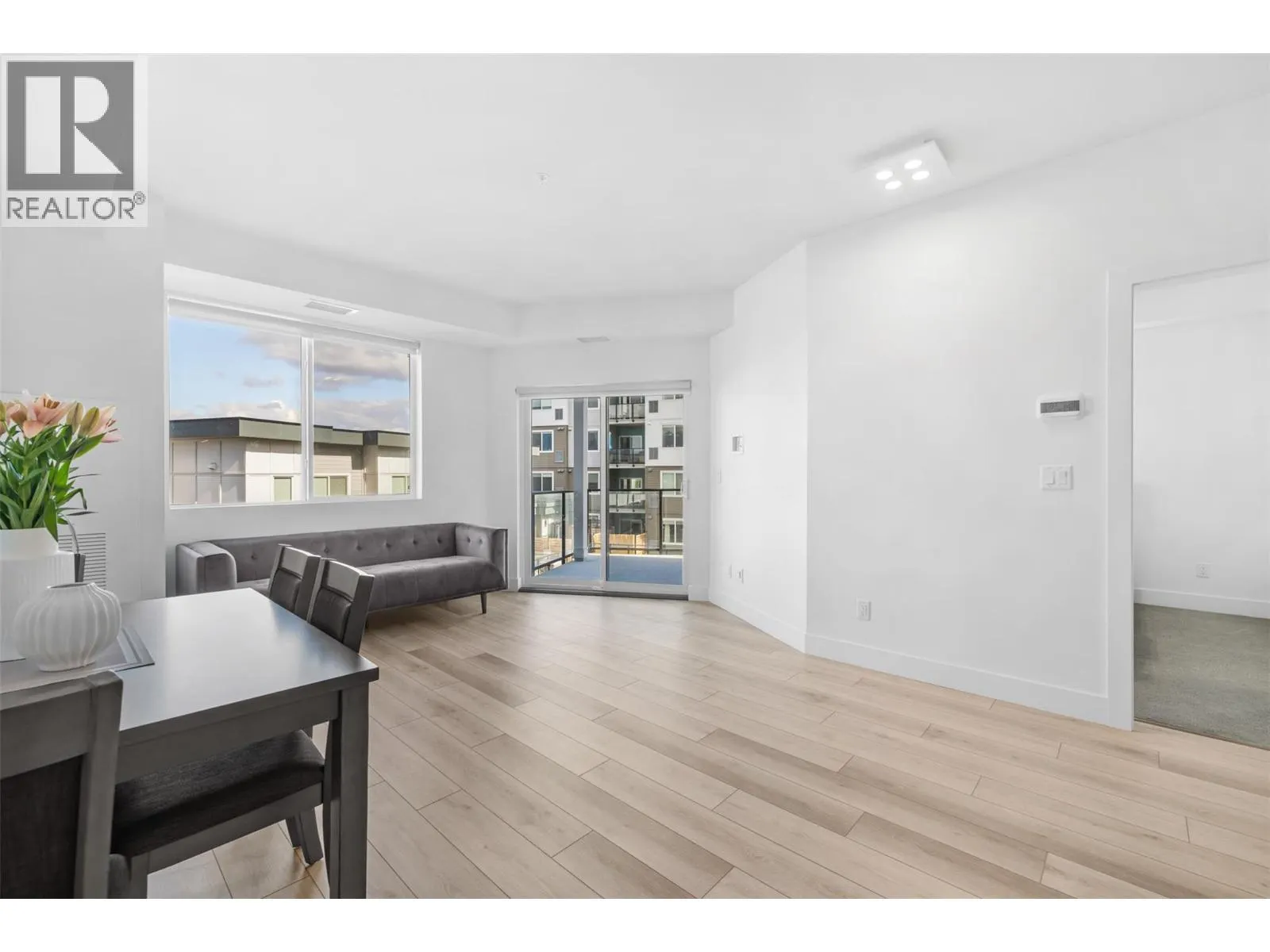 3634 Mission Springs Drive Unit# 401B