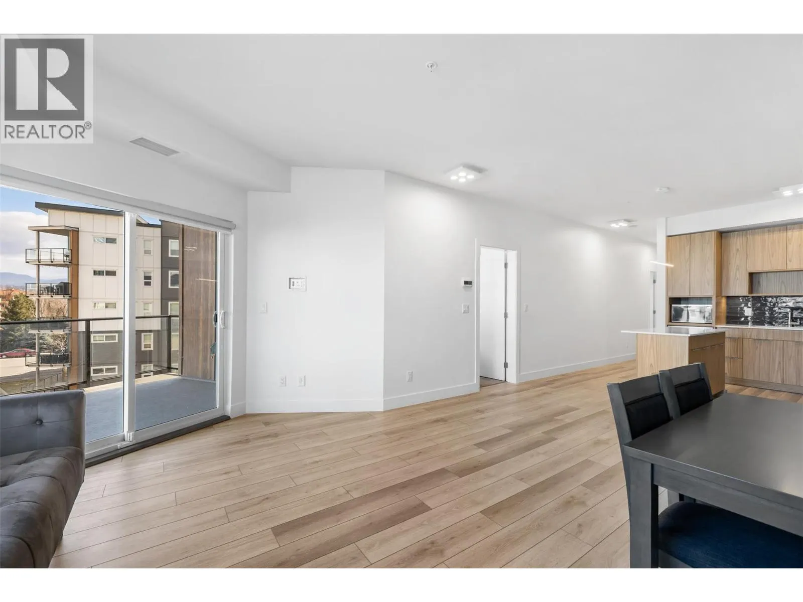 3634 Mission Springs Drive Unit# 401B
