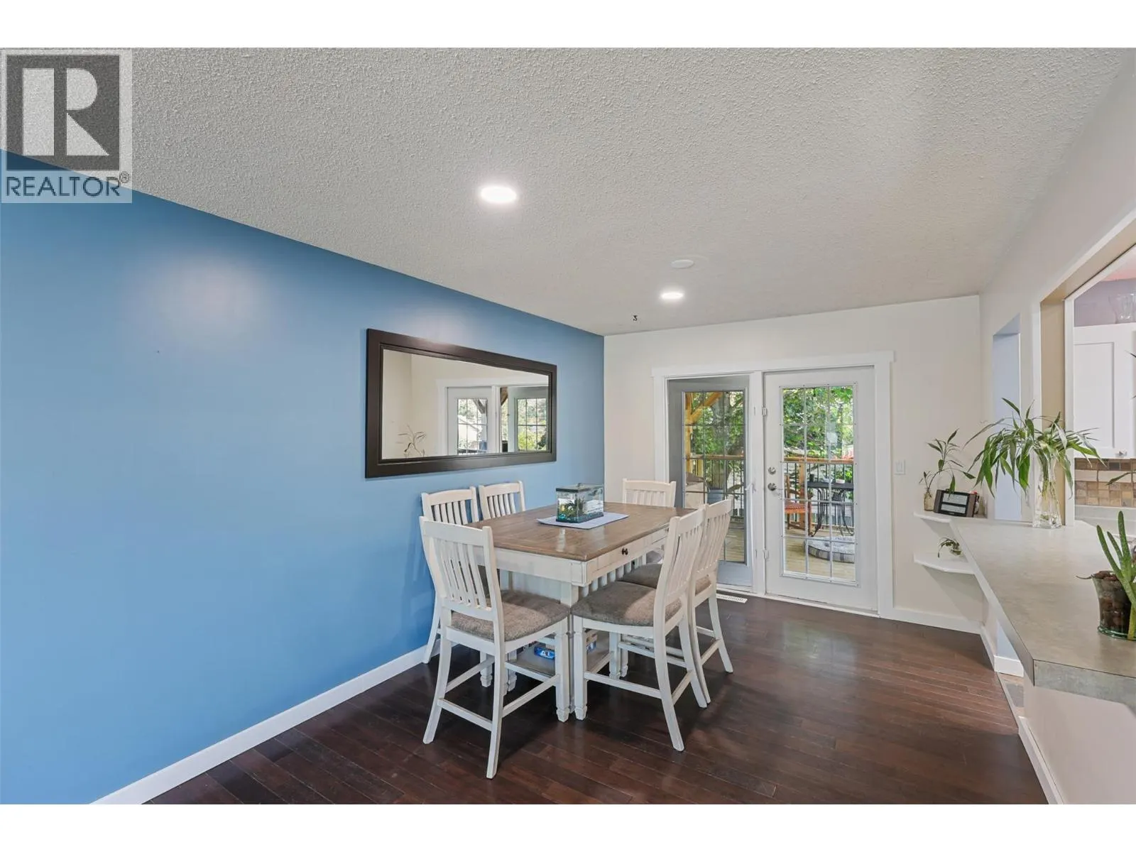 285 Huckleberry Place