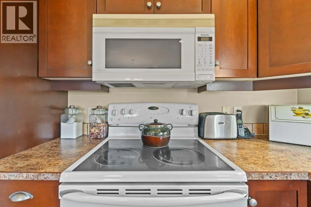 881 16 Street NE Unit# 7