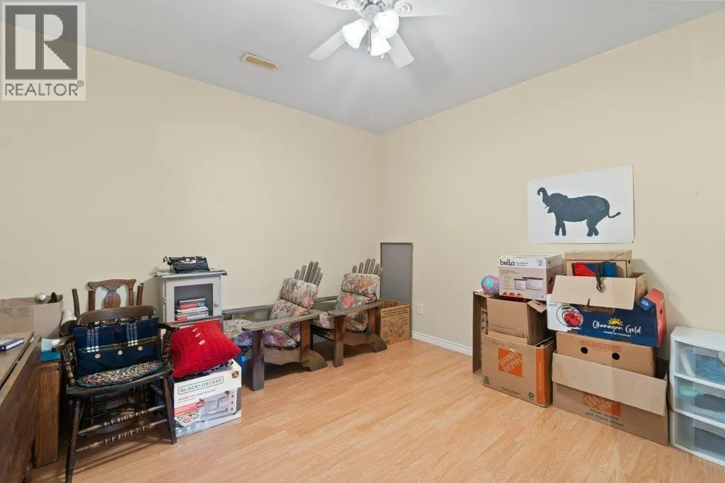 881 16 Street NE Unit# 7
