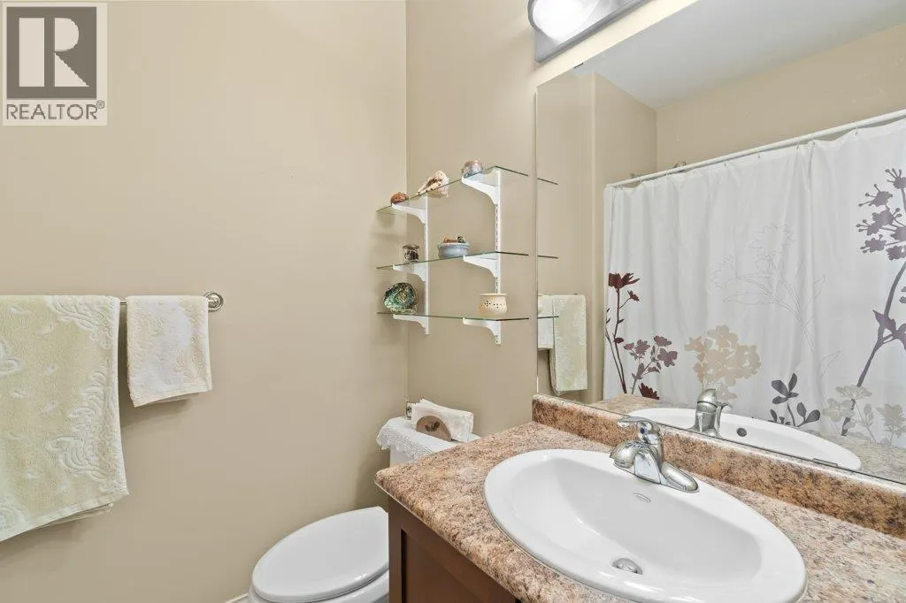 881 16 Street NE Unit# 7