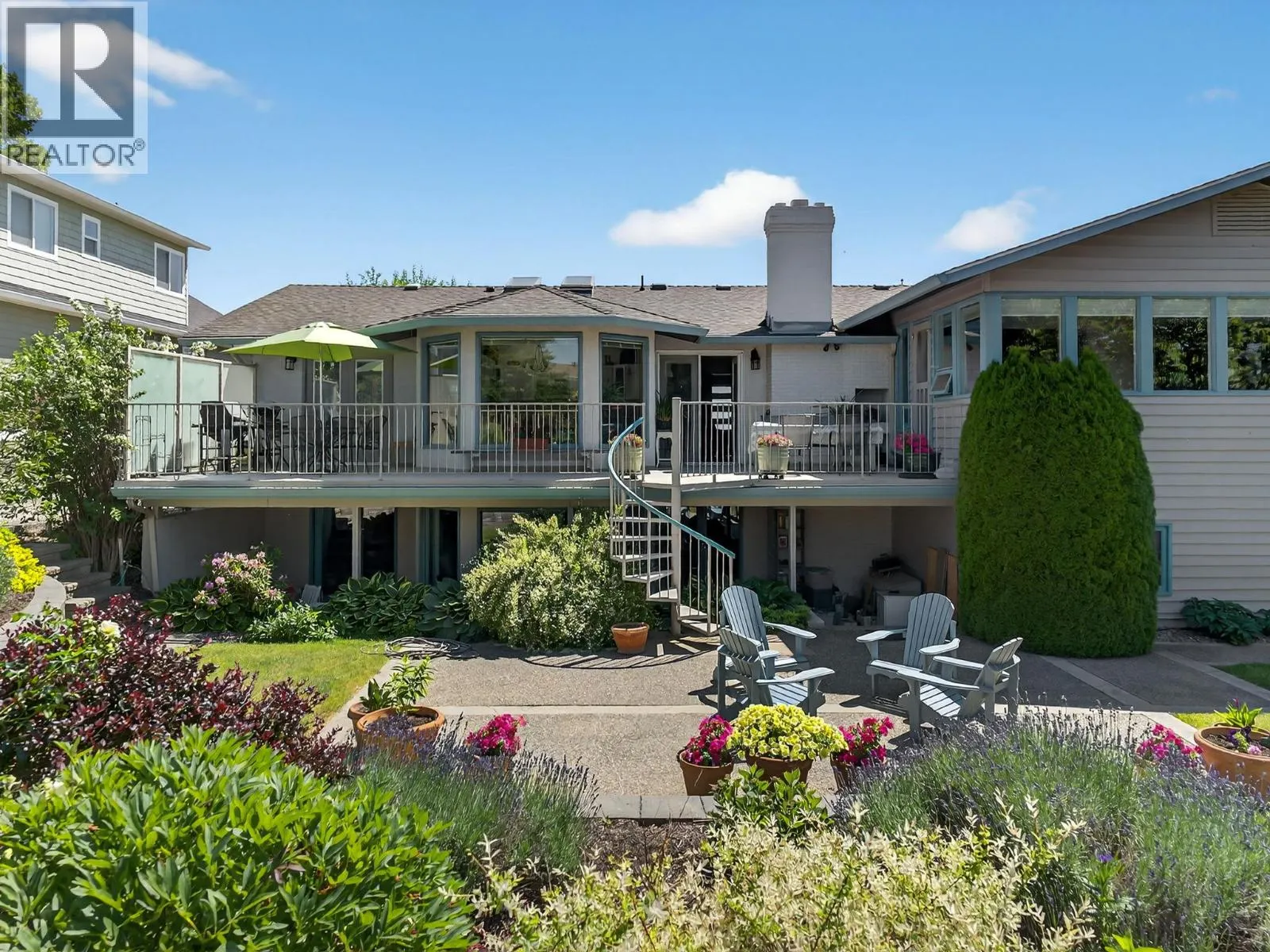 832 Montigny Road