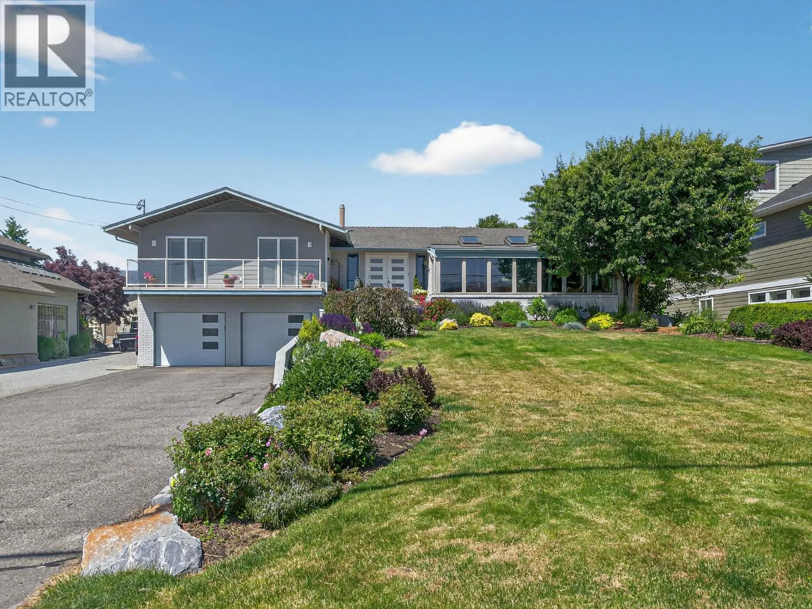832 Montigny Road