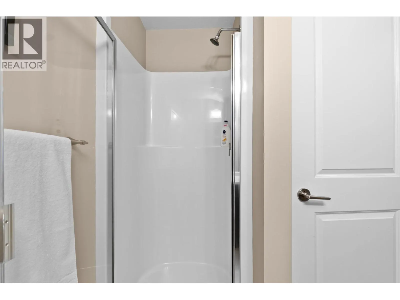 1350 Ridgeway Drive Unit# 209