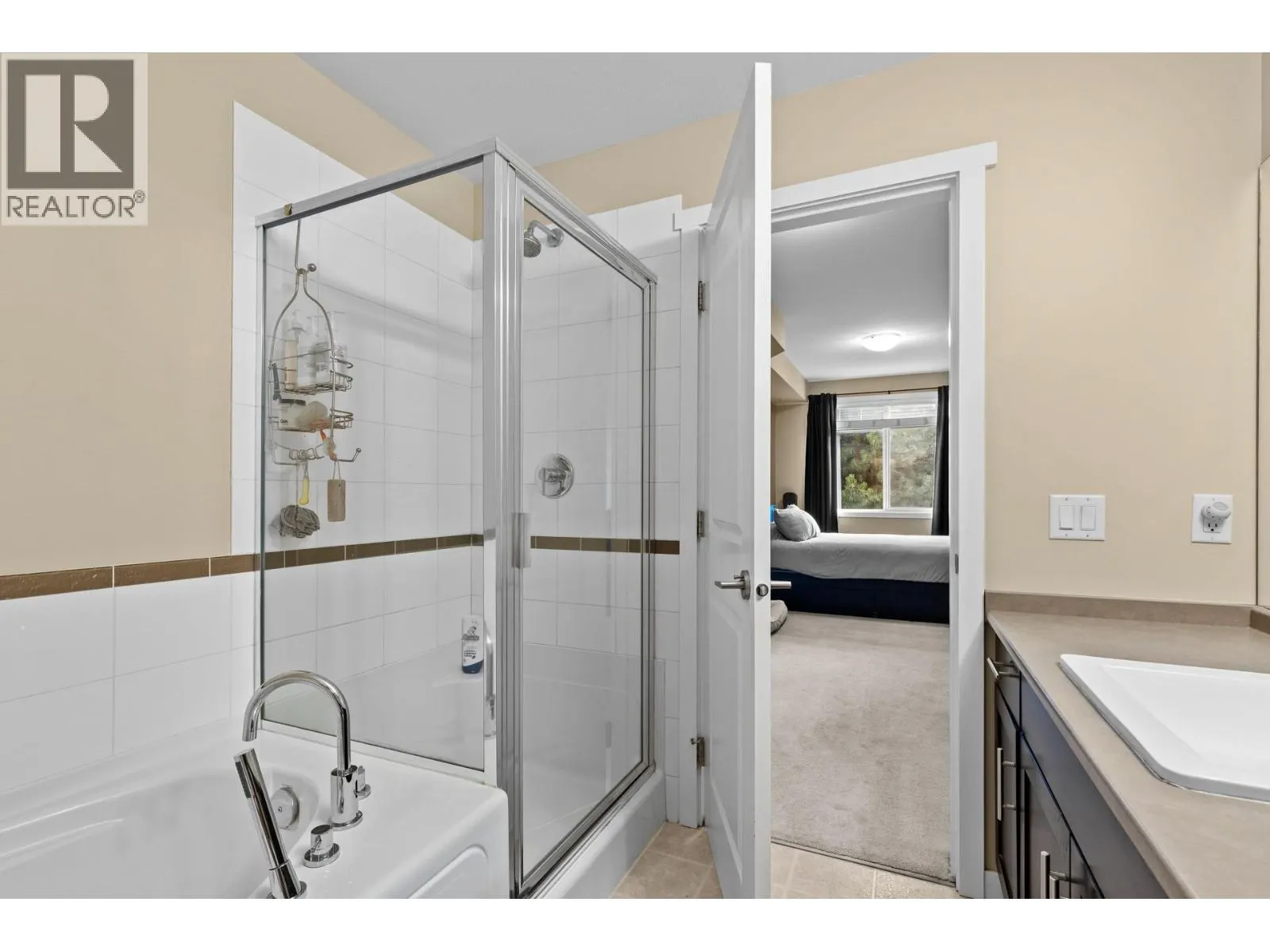 1350 Ridgeway Drive Unit# 209