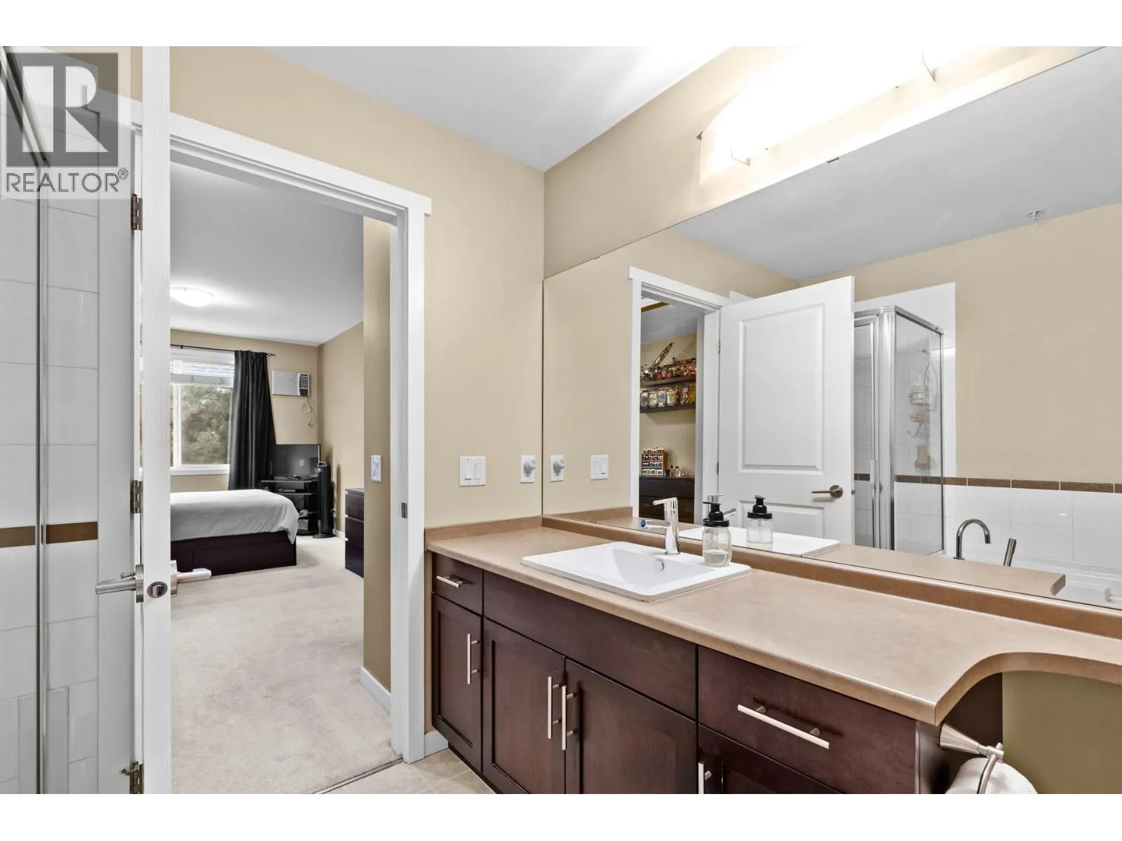 1350 Ridgeway Drive Unit# 209