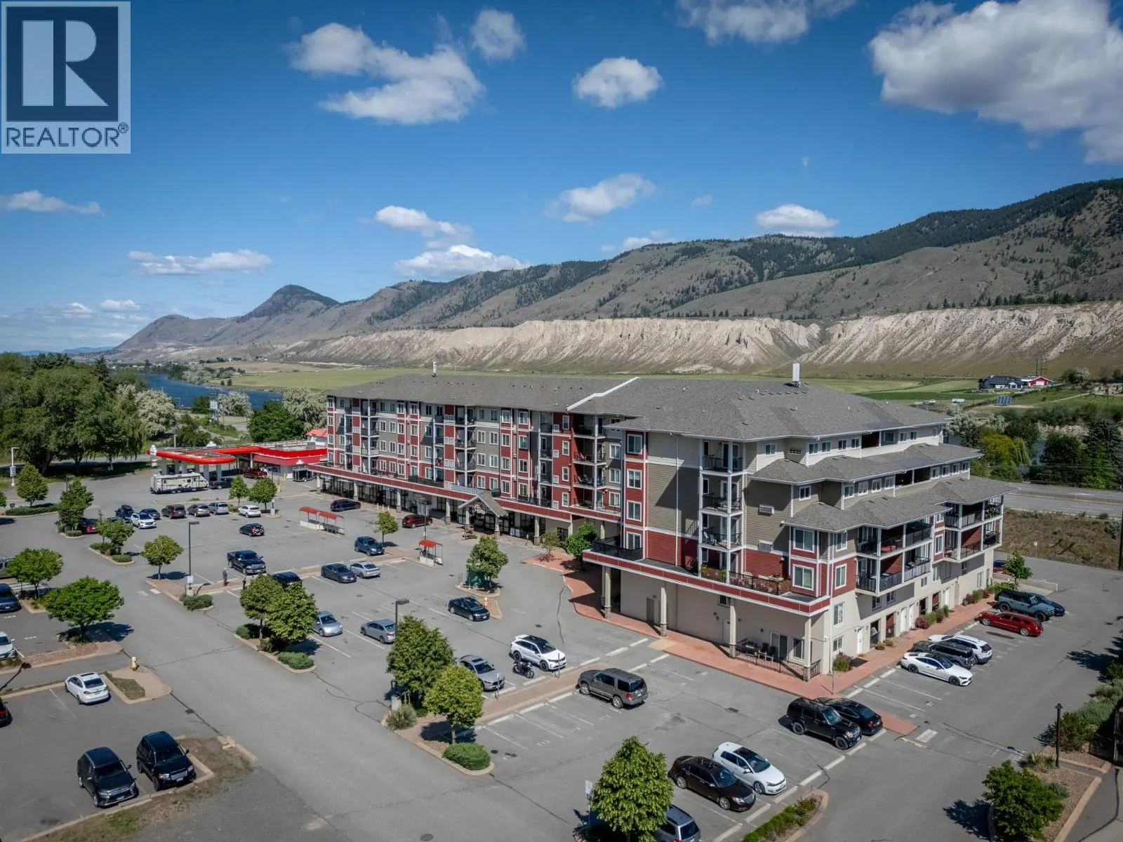 5170 DALLAS Drive Unit# 521