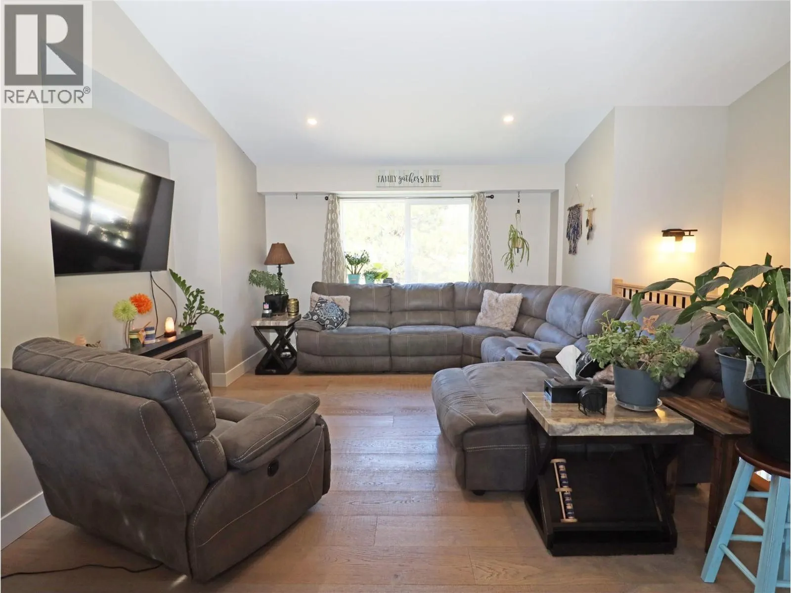 3600 Hall Frontage Road
