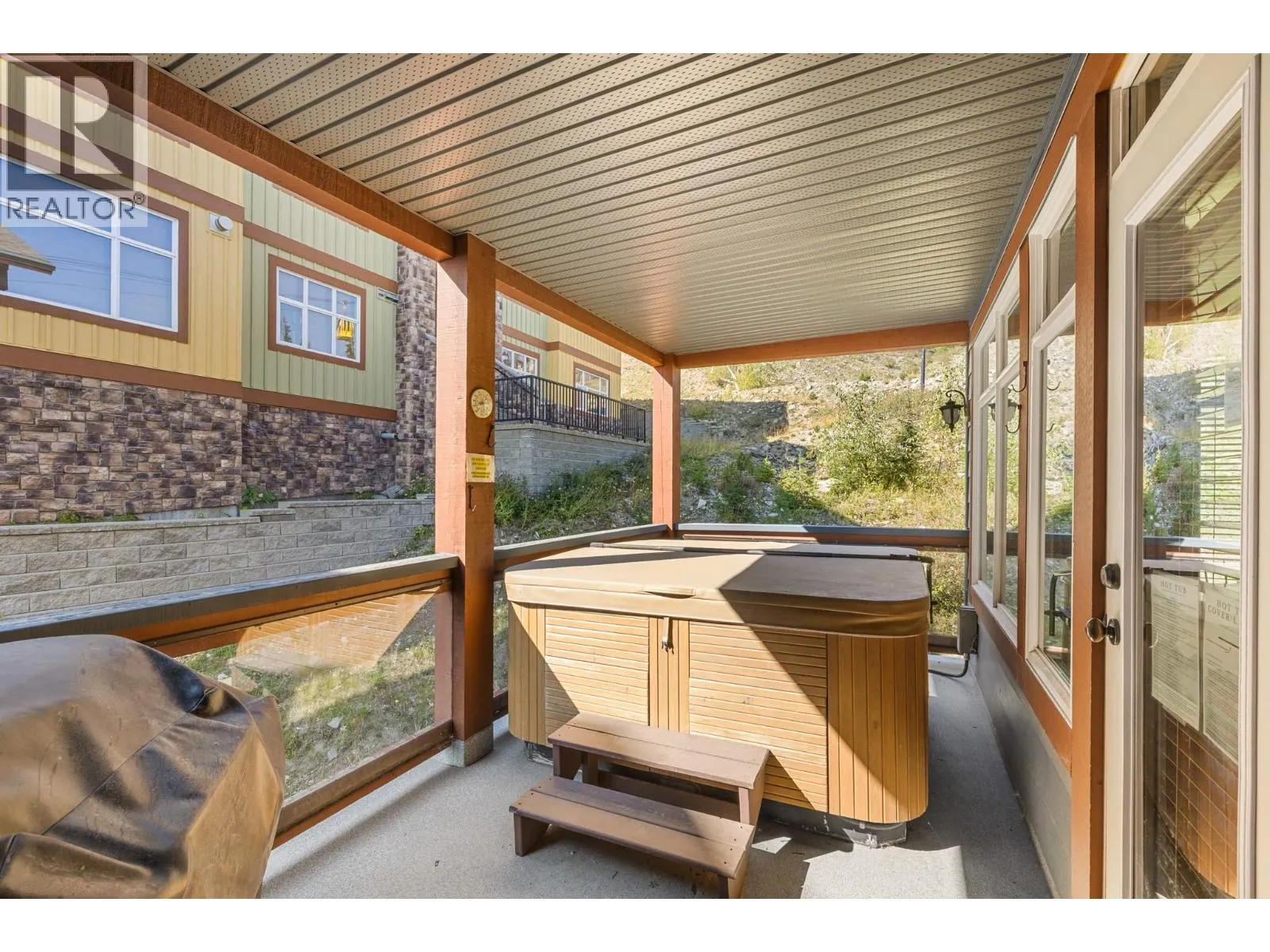 315 Whitehorse Lane Unit# 206