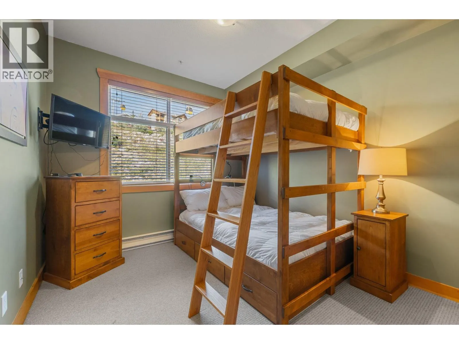 315 Whitehorse Lane Unit# 206