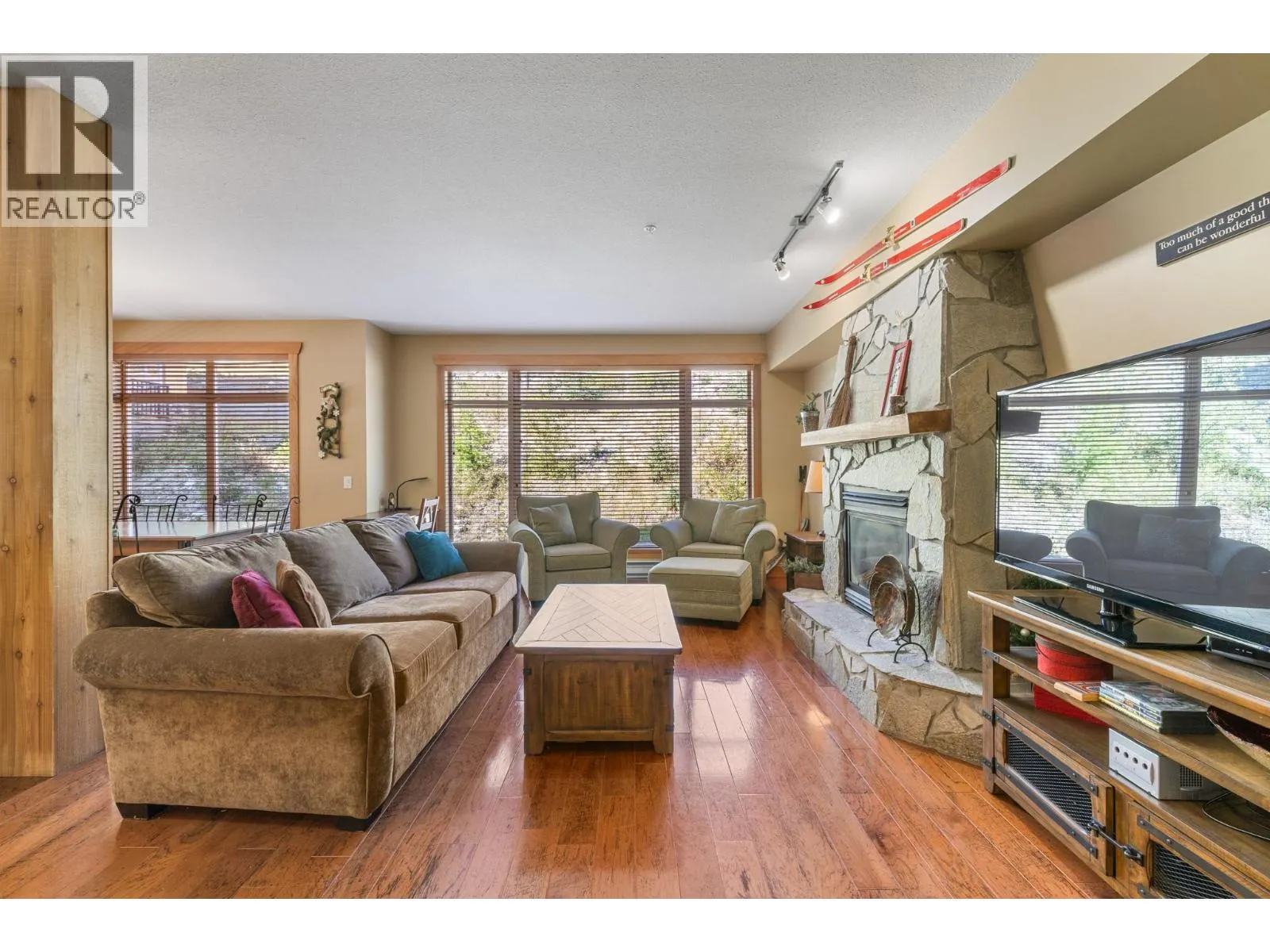 315 Whitehorse Lane Unit# 206