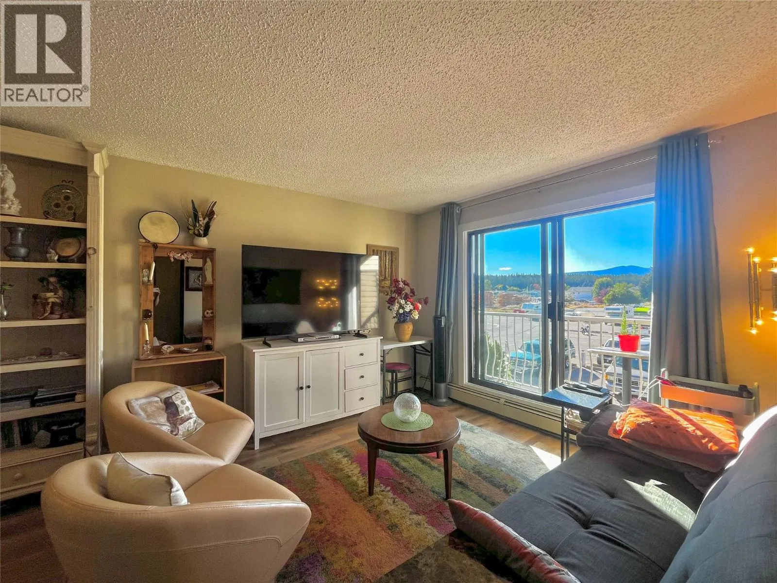 2321 12TH Street N Unit# 206B